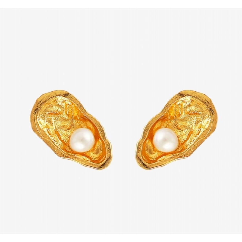 Mini oyster earrings